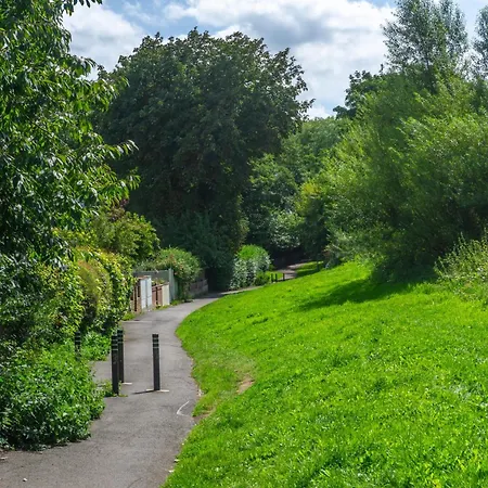 2 Bed, Ground Floor Flat, شقة كارلايل