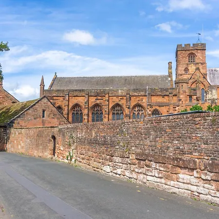 2 Bed, Ground Floor Flat,