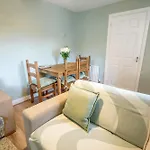 2 Bed, Ground Floor Flat, Apartment